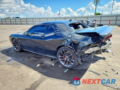 Drugie zdjęcie samochodu z przodu: 2022 DODGE CHALLENGER R/T SCAT PACK VIN:2C3CDZFJ4NH125225 - miniatura