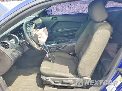 Zdjęcie 7 z 12 samochodu: 2014 FORD MUSTANG VIN:1ZVBP8AM8E5308710 - miniatura