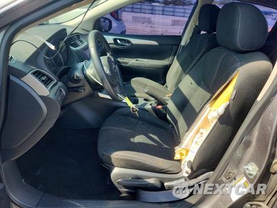 Zdjęcie 7 z 12 samochodu: 2018 NISSAN SENTRA S VIN:3N1AB7AP5JY265767 - miniatura