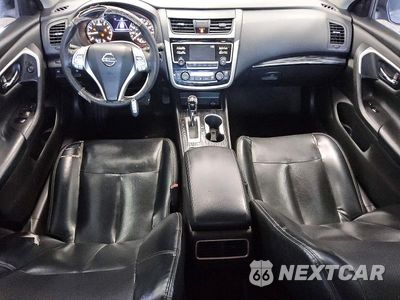 Zdjęcie 8 z 12 samochodu: 2018 NISSAN ALTIMA 2.5 SL VIN:1N4AL3AP9JC167858 - miniatura