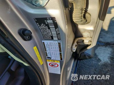 Zdjęcie 14 z 14 samochodu: 2018 TOYOTA C-HR XLE PREMIUM VIN:NMTKHMBX8JR055389 - miniatura