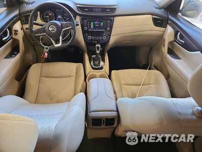 Zdjęcie 8 z 13 samochodu: 2019 NISSAN ROGUE SV VIN:JN8AT2MV8KW395174 - miniatura