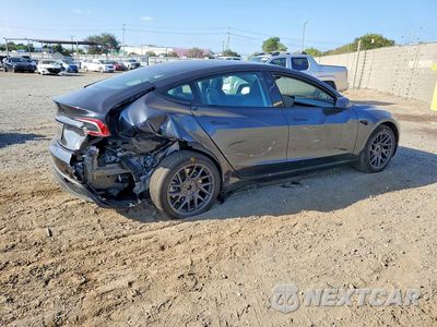 Trzecie zdjęcie samochodu z tyłu: 2026 TESLA MODEL 3 VIN:5YJ3E1EA3TF157646 - miniatura
