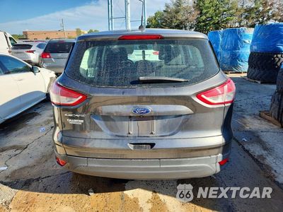 Zdjęcie 6 z 12 samochodu: 2016 FORD ESCAPE S VIN:1FMCU0F73GUB50835 - miniatura