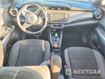 Zdjęcie 8 z 12 samochodu: 2020 NISSAN KICKS SV VIN:3N1CP5CV8LL522110 - miniatura