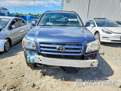 Piąte zdjęcie samochodu w środku: 2005 TOYOTA HIGHLANDER BASE VIN:JTEEP21A050121361 - miniatura