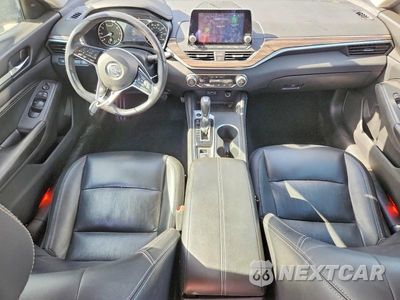 Zdjęcie 8 z 12 samochodu: 2019 NISSAN ALTIMA SL VIN:1N4BL4EV5KC117995 - miniatura