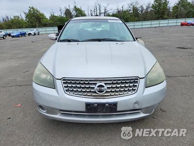 Piąte zdjęcie samochodu w środku: 2005 NISSAN ALTIMA 2.5 VIN:1N4AL11D05N911562 - miniatura