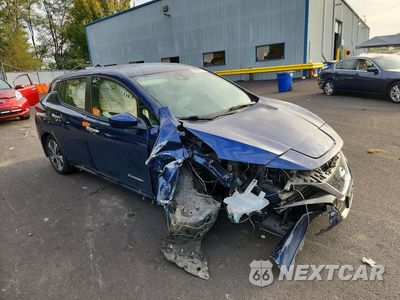 Czwarte zdjęcie samochodu z boku: 2018 NISSAN LEAF SV VIN:1N4AZ1CPXJC309215 - miniatura