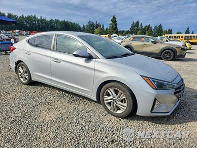 Czwarte zdjęcie samochodu z boku: 2019 HYUNDAI ELANTRA SEL VIN:5NPD84LF4KH449804 - miniatura
