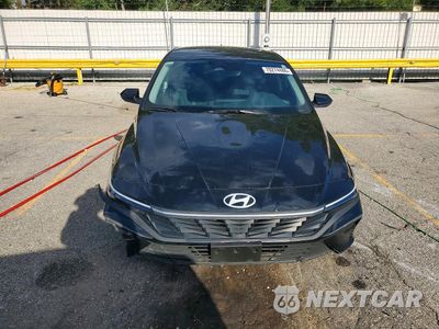 Piąte zdjęcie samochodu w środku: 2025 HYUNDAI ELANTRA SE VIN:KMHLL4DG0SU973535 - miniatura