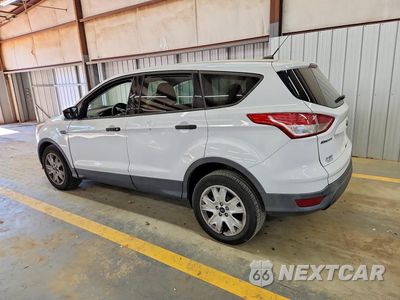Drugie zdjęcie samochodu z przodu: 2015 FORD ESCAPE S VIN:1FMCU0F71FUB51013 - miniatura