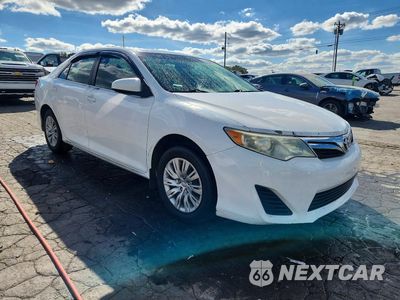 Czwarte zdjęcie samochodu z boku: 2014 TOYOTA CAMRY LE VIN:4T4BF1FK5ER424135 - miniatura