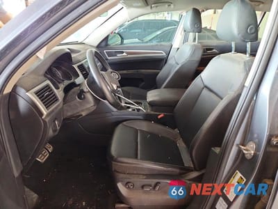 Zdjęcie 7 z 13 samochodu: 2019 VOLKSWAGEN ATLAS SE VIN:1V2YR2CA9KC613341 - miniatura