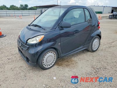 2015 SMART FORTWO PURE WMEEJ3BA2FK800890 - główne zdjęcie licytacji z USA - miniatura