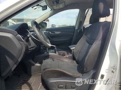 Zdjęcie 7 z 14 samochodu: 2015 NISSAN ROGUE SV VIN:5N1AT2MT0FC766888 - miniatura