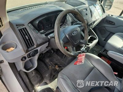 Zdjęcie 8 z 12 samochodu: 2016 FORD TRANSIT T-150 VIN:1FTYE2CM7GKA53923 - miniatura