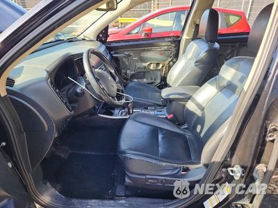 Zdjęcie 7 z 13 samochodu: 2019 MITSUBISHI OUTLANDER SE VIN:JA4AZ3A36KZ042105 - miniatura