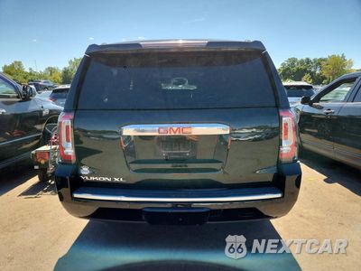 Zdjęcie 6 z 13 samochodu: 2019 GMC YUKON XL DENALI VIN:1GKS2HKJ6KR362683 - miniatura