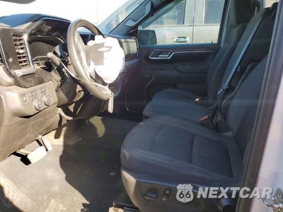 Zdjęcie 7 z 12 samochodu: 2025 CHEVROLET SILVERADO K1500 LT VIN:1GCUKDED6SZ103307 - miniatura