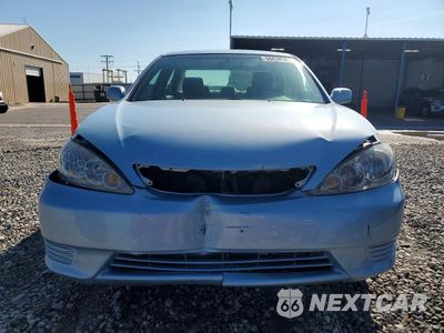 Piąte zdjęcie samochodu w środku: 2006 TOYOTA CAMRY LE VIN:4T1BE32K76U649821 - miniatura
