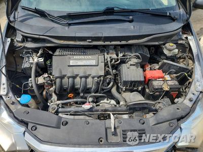 Zdjęcie 11 z 13 samochodu: 2013 HONDA INSIGHT VIN:JHMZE2H33DS002353 - miniatura
