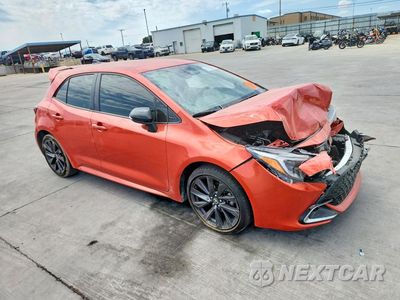 Czwarte zdjęcie samochodu z boku: 2026 TOYOTA COROLLA XSE VIN:JTNC4MBE5T3265609 - miniatura
