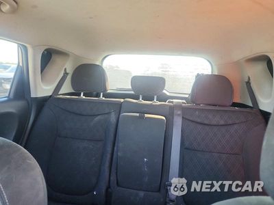 Zdjęcie 10 z 14 samochodu: 2014 KIA SOUL BASE VIN:KNDJN2A29E7100386 - miniatura