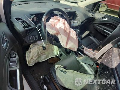 Zdjęcie 8 z 12 samochodu: 2015 FORD ESCAPE TITANIUM VIN:1FMCU9J98FUC22012 - miniatura