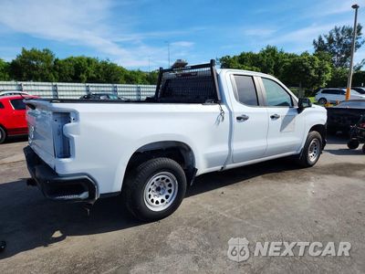 Trzecie zdjęcie samochodu z tyłu: 2019 CHEVROLET SILVERADO C1500 VIN:1GCRWAEH2KZ311079 - miniatura