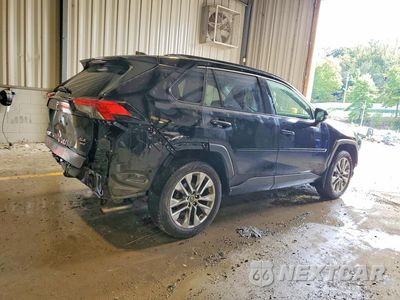 Trzecie zdjęcie samochodu z tyłu: 2019 TOYOTA RAV4 XLE PREMIUM VIN:JTMA1RFV9KD511033 - miniatura