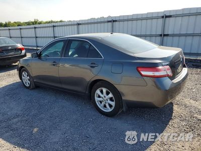 Drugie zdjęcie samochodu z przodu: 2010 TOYOTA CAMRY LE VIN:4T4BF3EK1AR033328 - miniatura