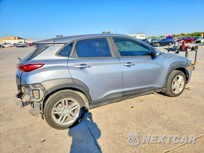Trzecie zdjęcie samochodu z tyłu: 2018 HYUNDAI KONA SE VIN:KM8K12AA8JU177569 - miniatura
