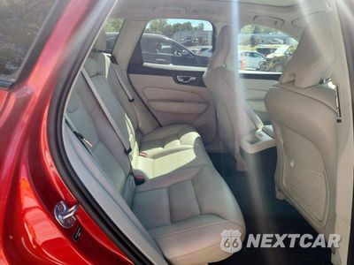 Zdjęcie 10 z 12 samochodu: 2024 VOLVO XC60 PLUS VIN:YV4L12RL0R1819050 - miniatura