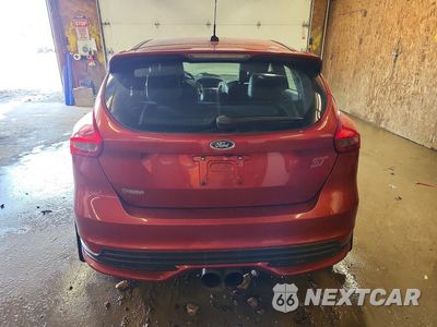 Zdjęcie 6 z 14 samochodu: 2018 FORD FOCUS ST VIN:1FADP3L9XJL312454 - miniatura