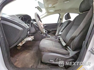 Zdjęcie 7 z 13 samochodu: 2016 FORD FOCUS SE VIN:1FADP3FE6GL215625 - miniatura