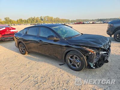 Czwarte zdjęcie samochodu z boku: 2026 KIA K4 LXS VIN:3KPFT4DE5TE397327 - miniatura