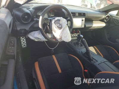 Zdjęcie 8 z 12 samochodu: 2025 TOYOTA GR86 HAKONE EDITION VIN:JF1ZNBM17S9750927 - miniatura