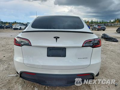 Zdjęcie 6 z 12 samochodu: 2023 TESLA MODEL Y VIN:7SAYGDEE6PF854161 - miniatura
