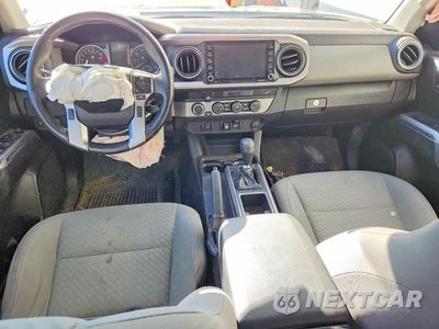 Zdjęcie 8 z 12 samochodu: 2022 TOYOTA TACOMA SR5 V6 VIN:3TMDZ5BN5NM121575 - miniatura