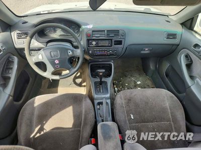 Zdjęcie 9 z 13 samochodu: 1998 HONDA CIVIC LX VIN:1HGEJ6675WL045101 - miniatura