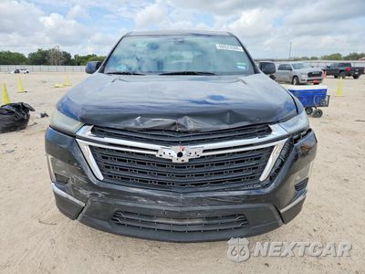 Piąte zdjęcie samochodu w środku: 2022 CHEVROLET TRAVERSE LS VIN:1GNERFKW3NJ120240 - miniatura