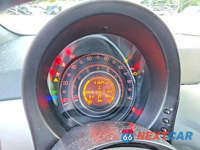 Zdjęcie 9 z 12 samochodu: 2012 FIAT 500 SPORT VIN:3C3CFFBR7CT119847 - miniatura