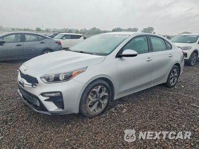 2020 KIA FORTE LXS 3KPF24AD4LE152887 - główne zdjęcie licytacji z USA - miniatura