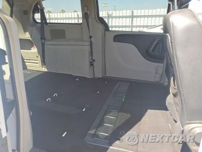 Zdjęcie 11 z 13 samochodu: 2016 CHRYSLER TOWN & COUNTRY TOURING VIN:2C4RC1BG7GR299100 - miniatura