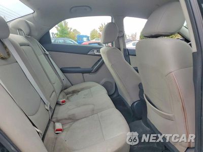 Zdjęcie 10 z 13 samochodu: 2013 KIA FORTE EX VIN:KNAFU4A25D5681509 - miniatura