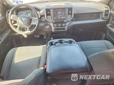 Zdjęcie 8 z 12 samochodu: 2021 RAM 2500 TRADESMAN VIN:3C6UR5CJ7MG660425 - miniatura