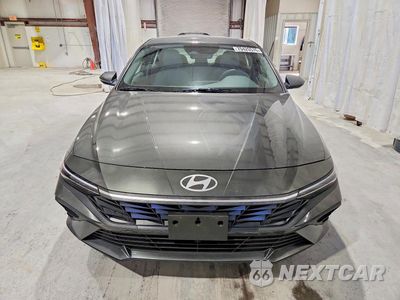 Piąte zdjęcie samochodu w środku: 2025 HYUNDAI ELANTRA HYBRID BLUE VIN:KMHLM4DJ6SU159706 - miniatura