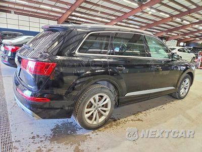 Trzecie zdjęcie samochodu z tyłu: 2019 AUDI Q7 PREMIUM VIN:WA1AAAF71KD002373 - miniatura