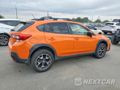 Trzecie zdjęcie samochodu z tyłu: 2018 SUBARU CROSSTREK VIN:JF2GTAAC0JG347908 - miniatura